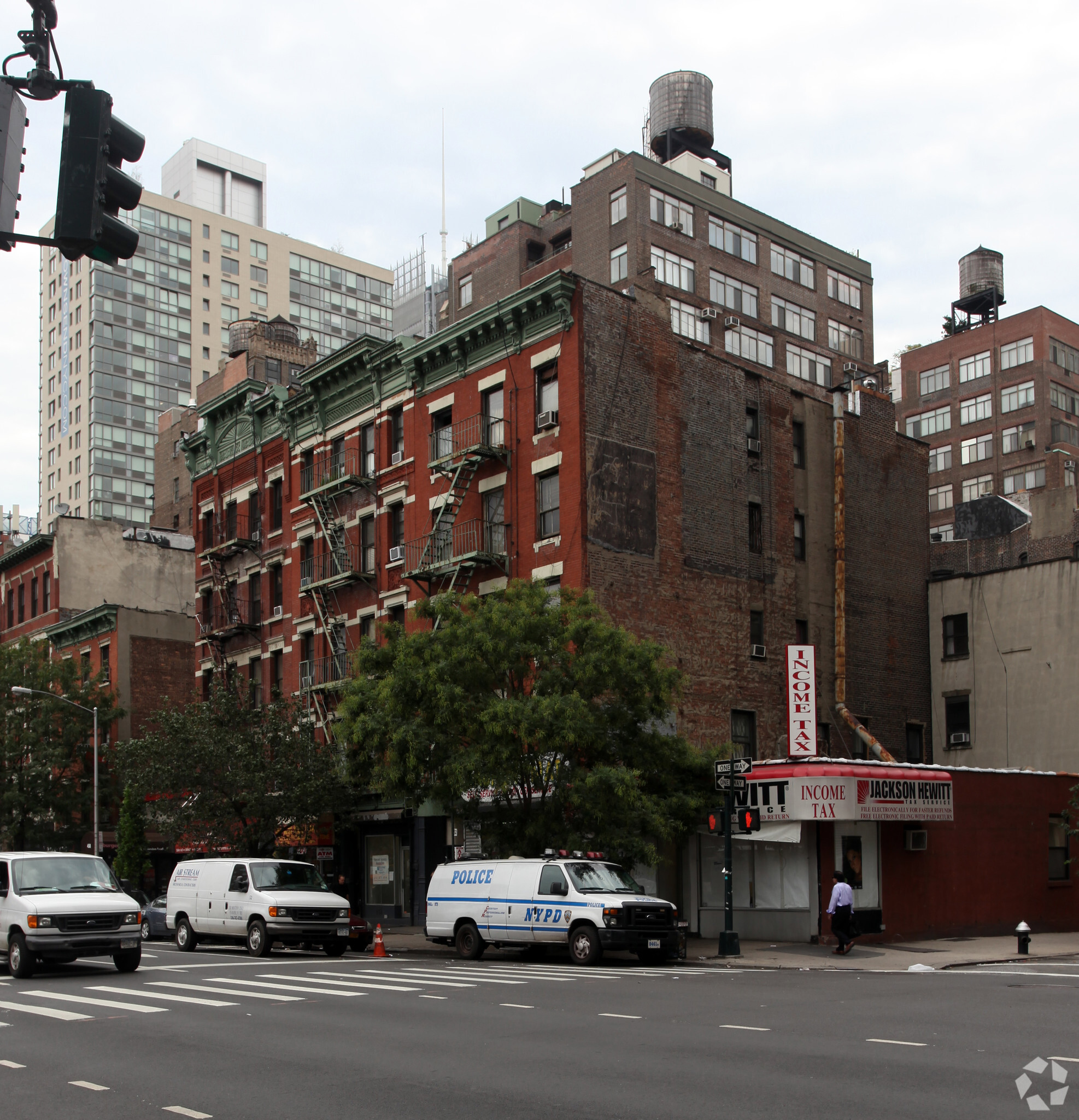 362-364 W 36th St, New York, NY à vendre Photo du bâtiment- Image 1 de 1