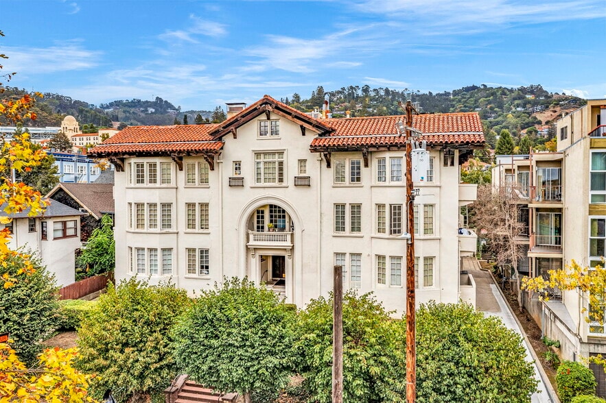 2409 College Ave, Berkeley, CA for sale - Building Photo - Image 2 of 19