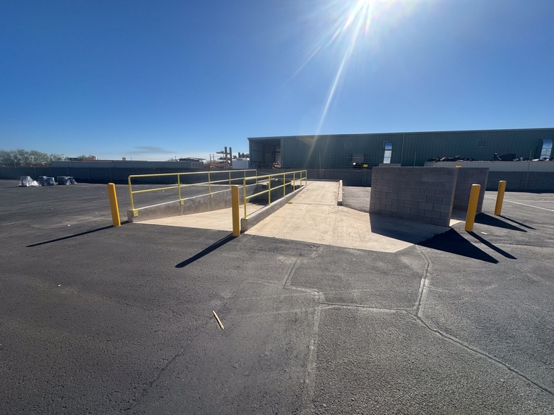 3042 N Rockwell Ave, Casa Grande, AZ à louer - Photo du bâtiment - Image 2 de 8