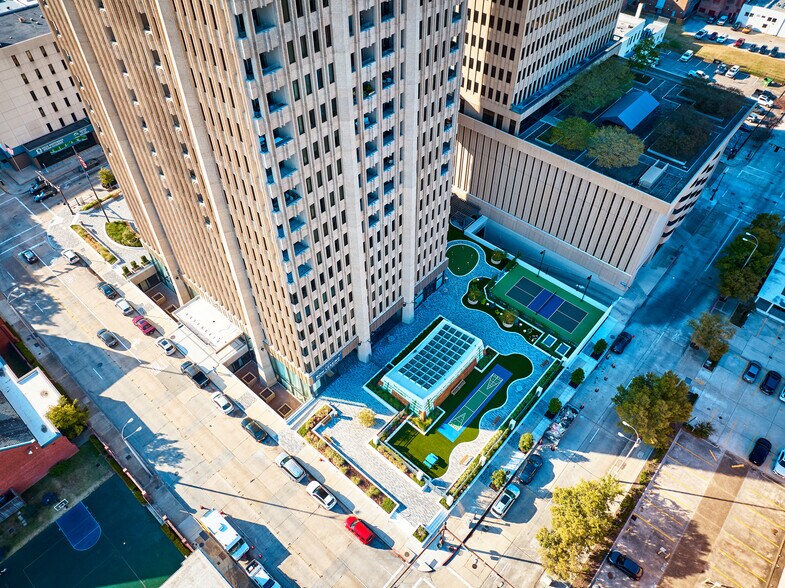 451 Florida St & 450 Laurel St, Baton Rouge, LA à louer - Photo du bâtiment - Image 3 de 94