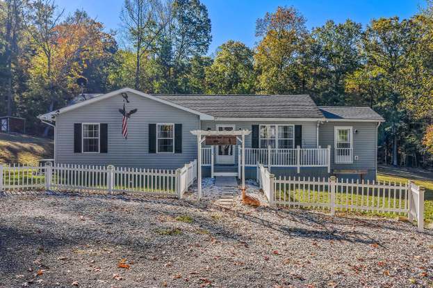 685 Henry W Miller Blvd, Paw Paw, WV à vendre Photo principale- Image 1 de 2