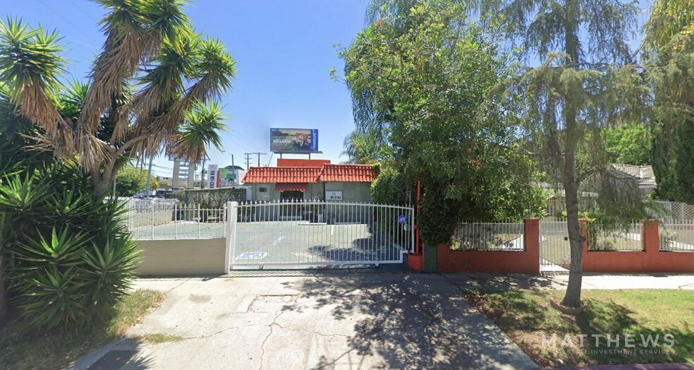 5818-5820 Melrose Ave, Los Angeles, CA à louer - Photo du bâtiment - Image 2 de 3