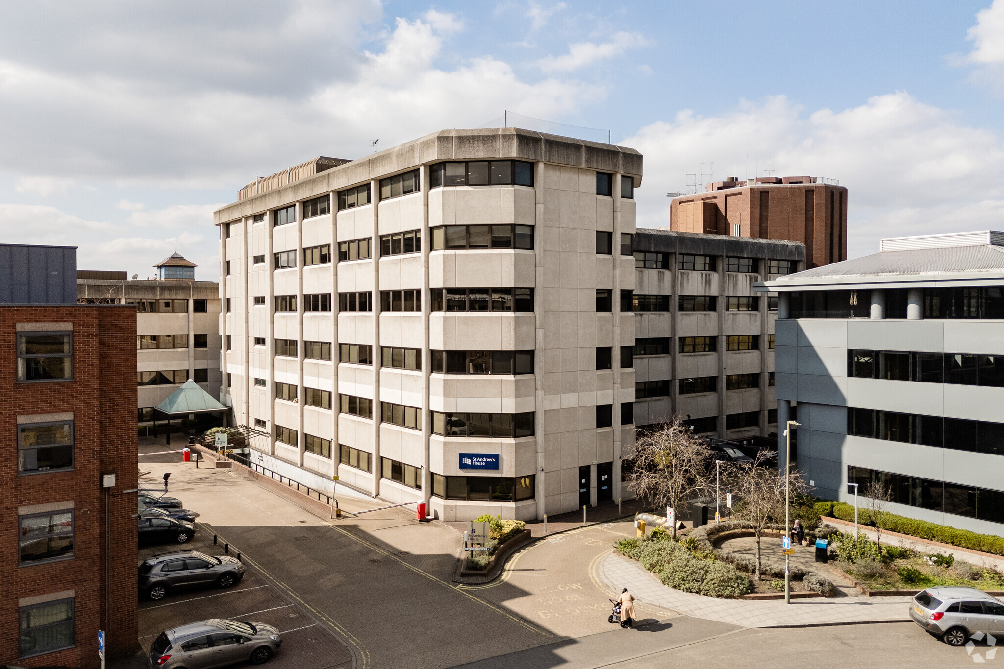 West St, Woking for lease Primary Photo- Image 1 of 3