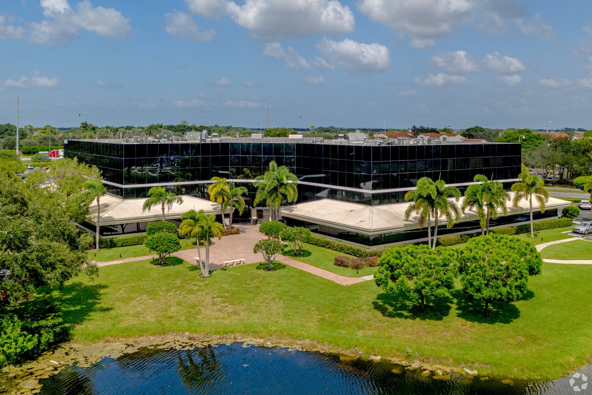 9980 Central Park Blvd N, Boca Raton, FL à louer Photo du bâtiment- Image 1 de 11