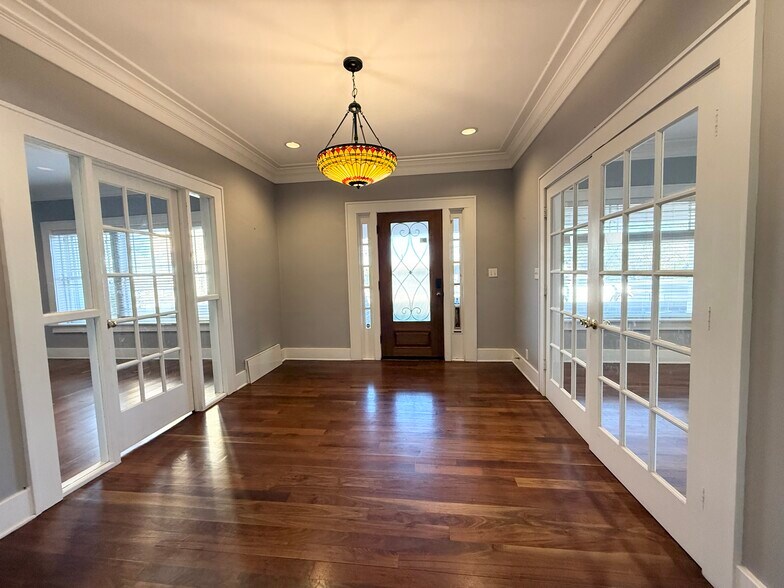 2201 N Classen Blvd, Oklahoma City, OK à louer - Photo du bâtiment - Image 2 de 16