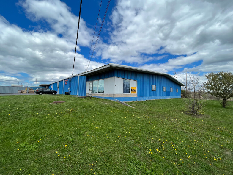 3950 Broadway, Depew, NY à vendre - Photo du bâtiment - Image 1 de 1