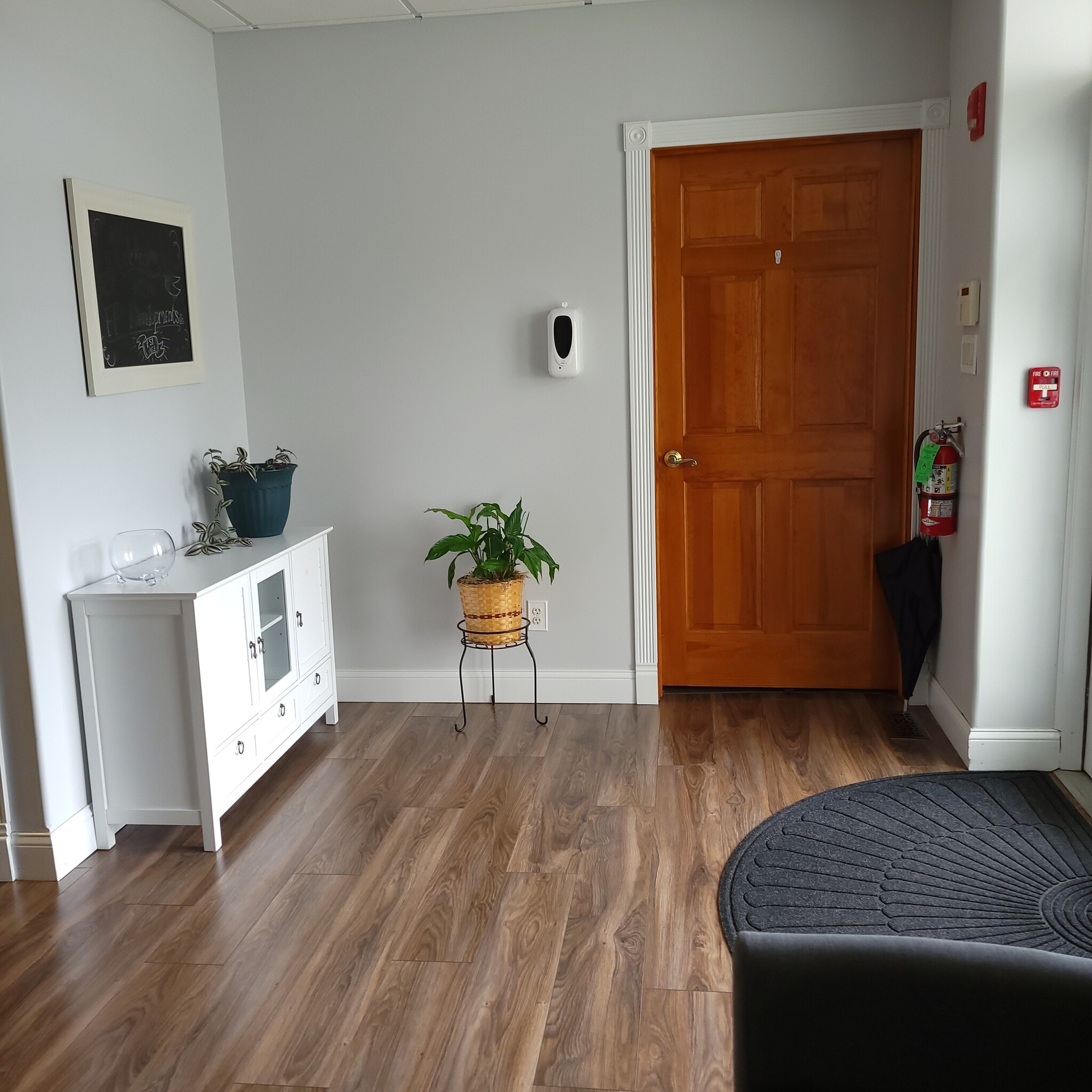 402 S Main St, Williamstown, NJ for lease Interior Photo- Image 1 of 14