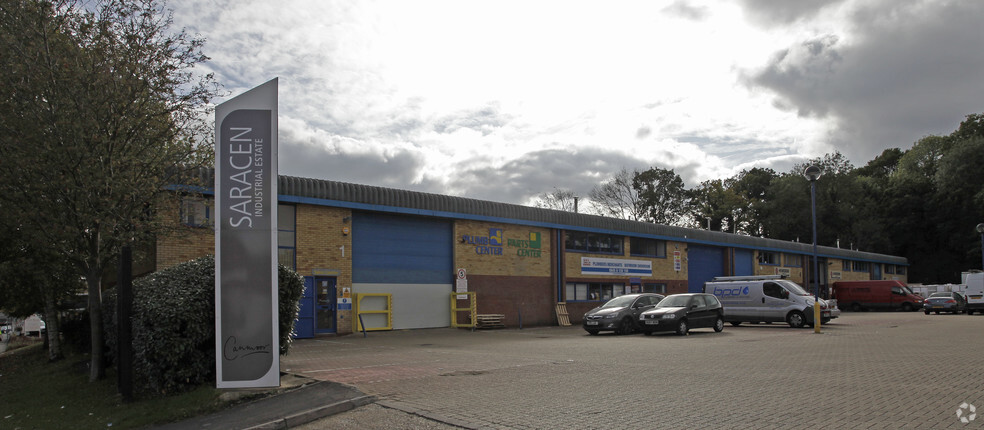 Mark Rd, Hemel Hempstead for lease - Primary Photo - Image 1 of 2