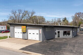More details for 660 Ogden Ave, Downers Grove, IL - Retail for Sale