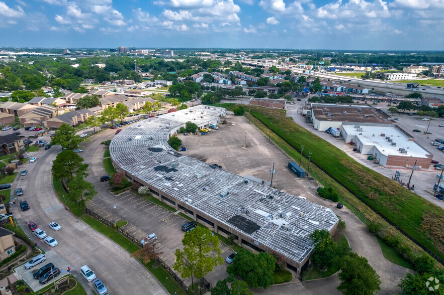 4210-4290 Lockfield St, Houston, TX for lease - Aerial - Image 3 of 3