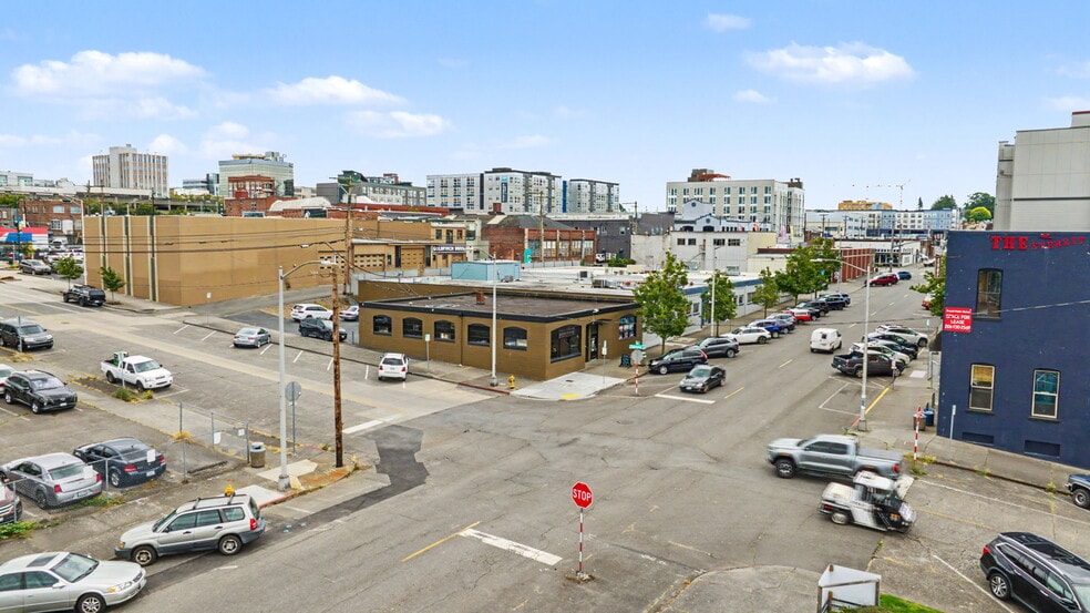 2803-2809 Grand Ave, Everett, WA for sale - Building Photo - Image 1 of 4