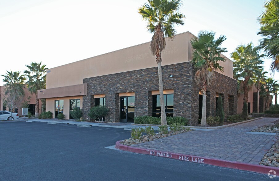 6268 S Rainbow Blvd, Las Vegas, NV à vendre - Photo du bâtiment - Image 1 de 6