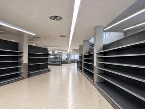 Retail in San Sebastián de los Reyes, Madrid for lease Interior Photo- Image 1 of 5