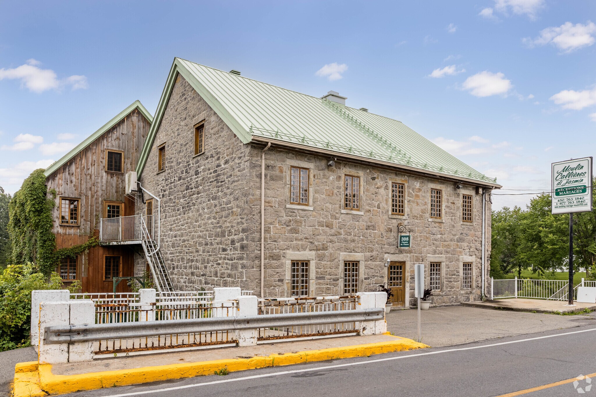 308 Ch Du Fleuve, Coteau-du-lac, QC à vendre Photo du bâtiment- Image 1 de 1