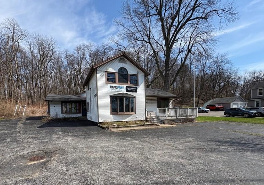 8-10 S High St, Victor, NY for sale Primary Photo- Image 1 of 23