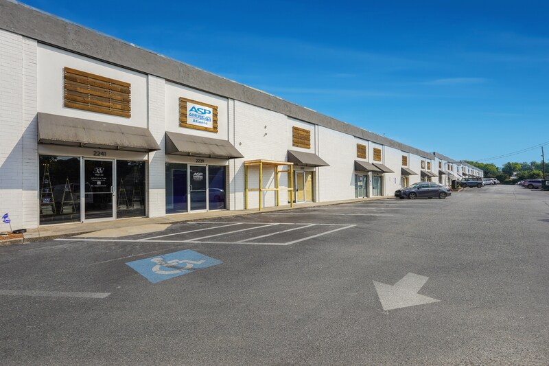 2201-2241 Faulkner Rd NE, Atlanta, GA for lease Primary Photo- Image 1 of 22