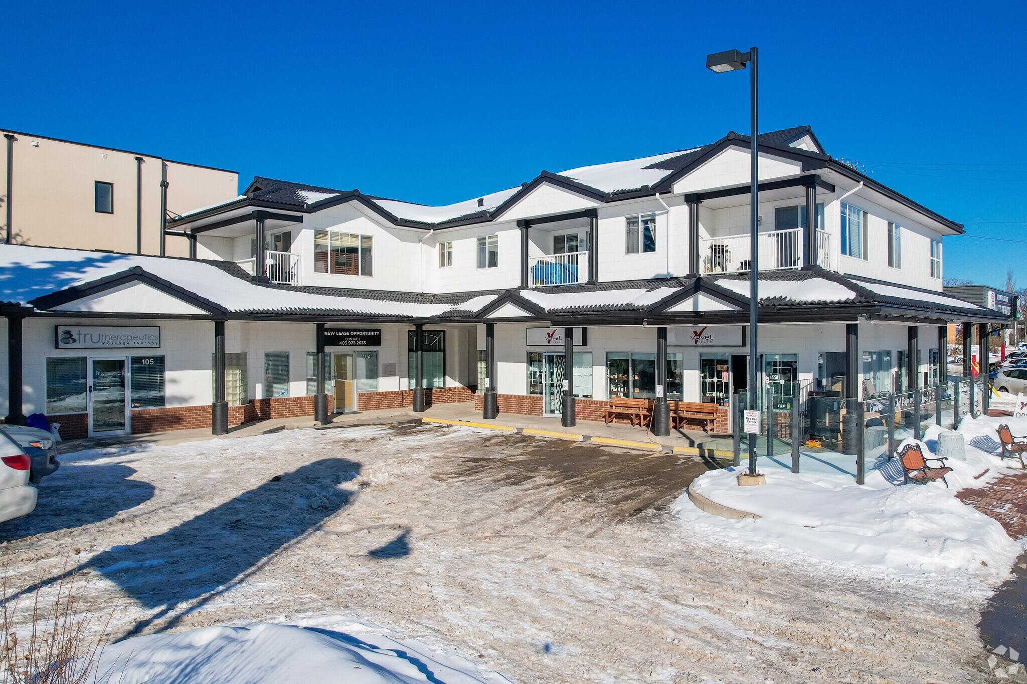 502 25th Ave NW, Calgary, AB for lease Primary Photo- Image 1 of 14