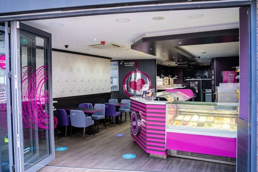 5 Upper George St, Luton for lease - Building Photo - Image 2 of 6