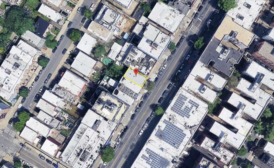 32-64 Steinway St, Astoria, NY à vendre - Photo du bâtiment - Image 3 de 4