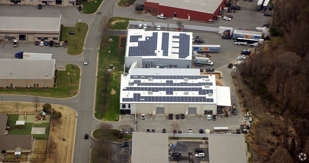 182 Raceway Dr, Mooresville, NC à vendre - Aérien - Image 3 de 6