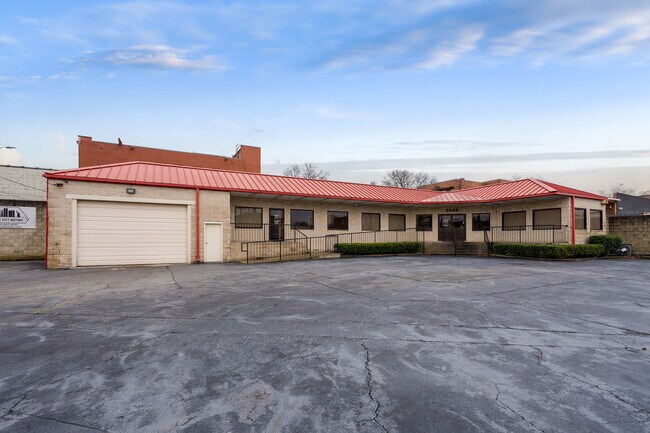 Plus de détails pour 5547 1st Ave N, Birmingham, AL - Commerce de détail à vendre