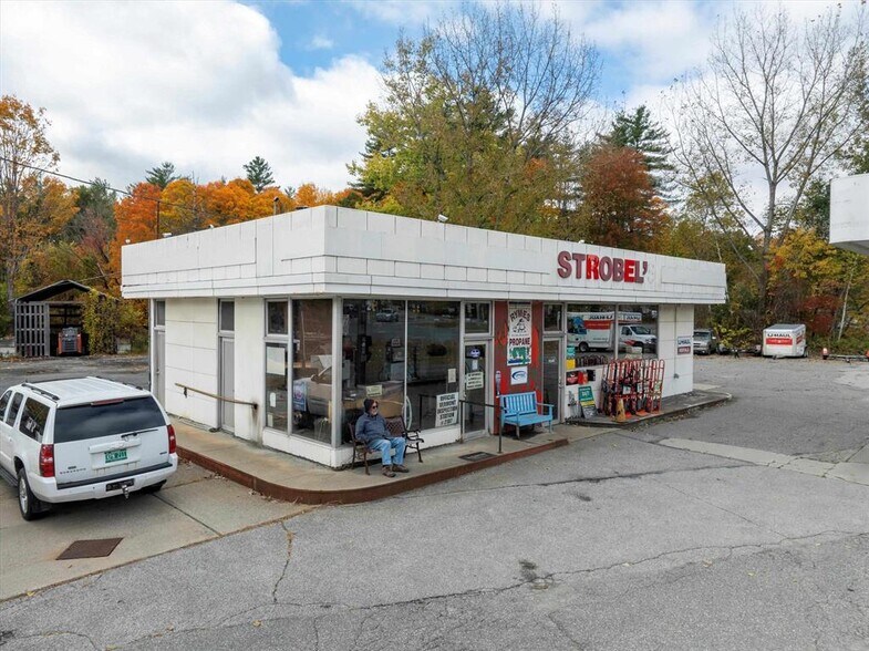5122 US-5, Weathersfield, VT à vendre - Photo du bâtiment - Image 3 de 15