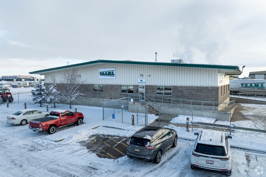 40 Technology Way SE, Calgary, AB for sale - Primary Photo - Image 1 of 1