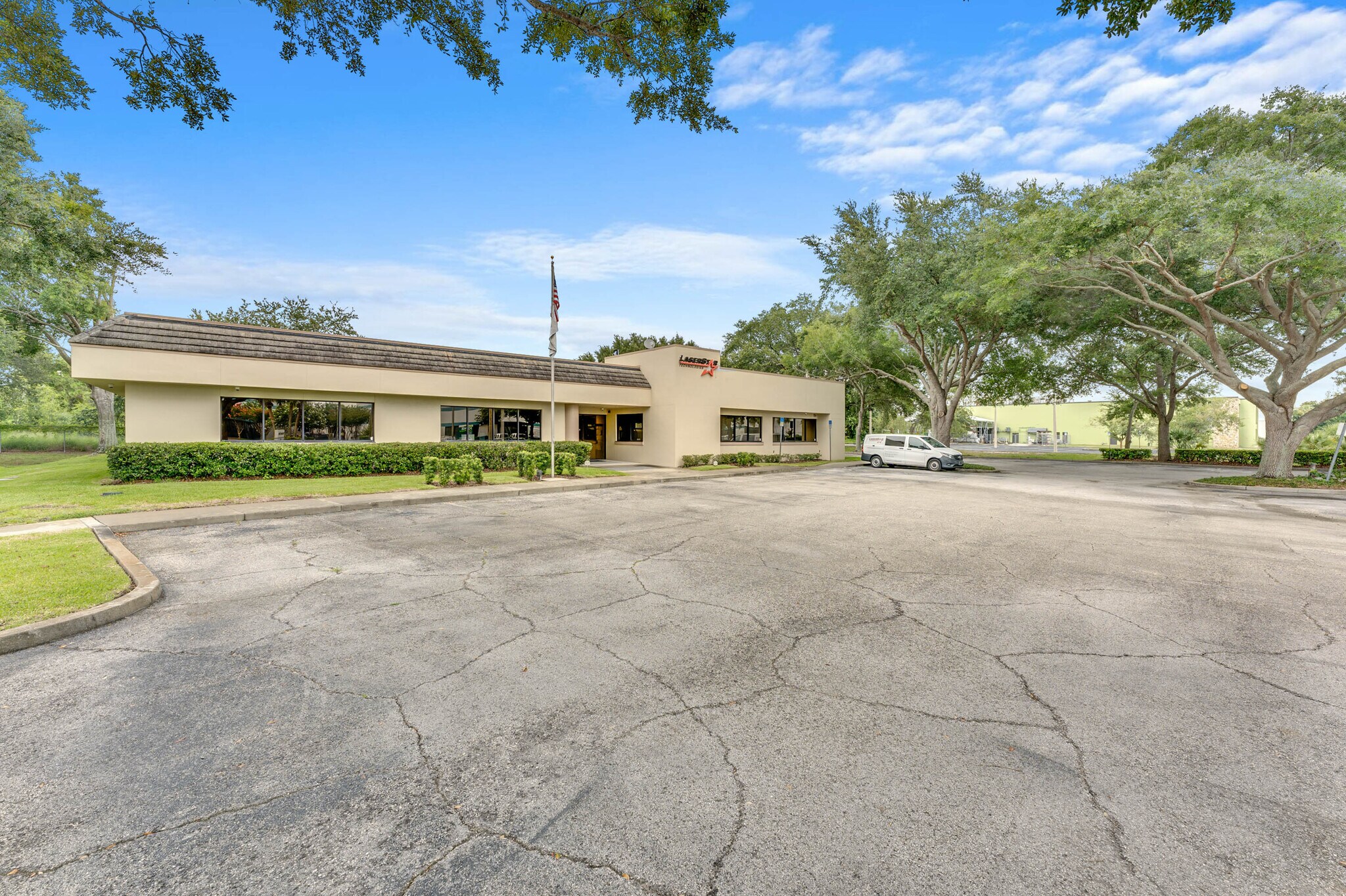 2453 Orlando Central Pky, Orlando, FL for sale Building Photo- Image 1 of 1