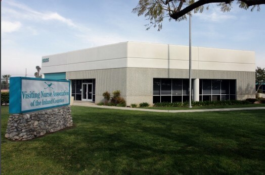 6235 River Crest Dr, Riverside, CA à louer - Photo du bâtiment - Image 3 de 3