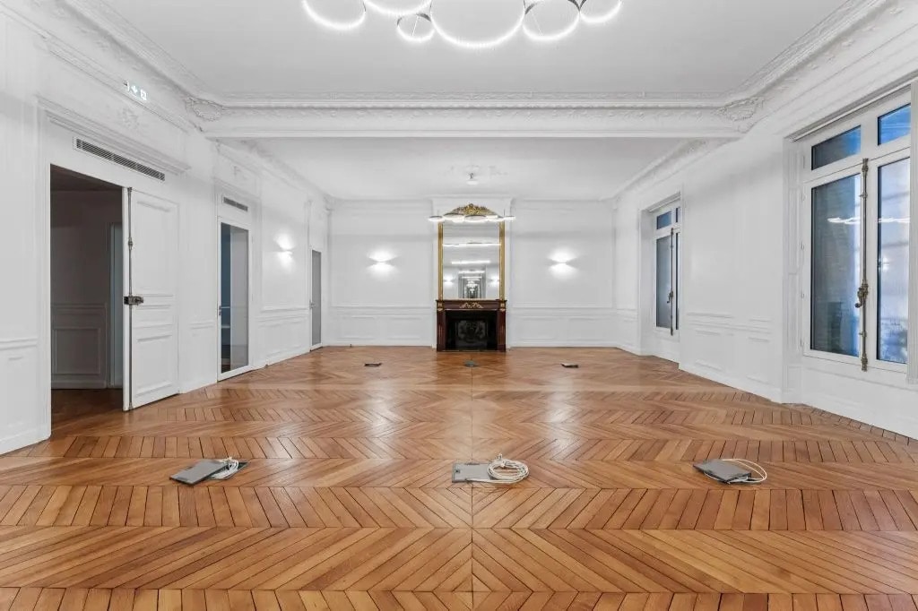 13 Avenue De L'Opera, Paris for lease Interior Photo- Image 1 of 9