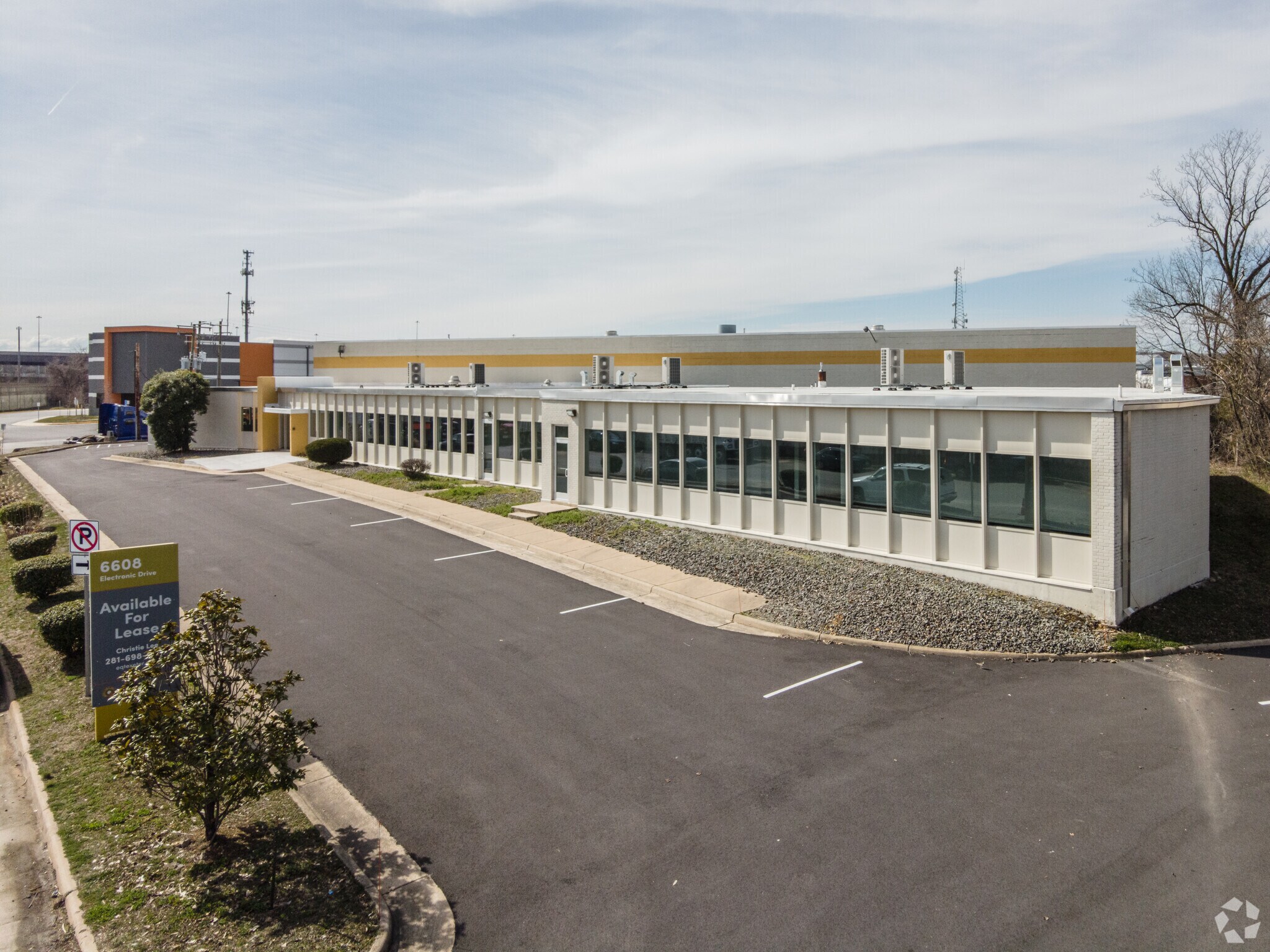6608-6610 Electronic Dr, Springfield, VA à louer Photo du bâtiment- Image 1 de 21