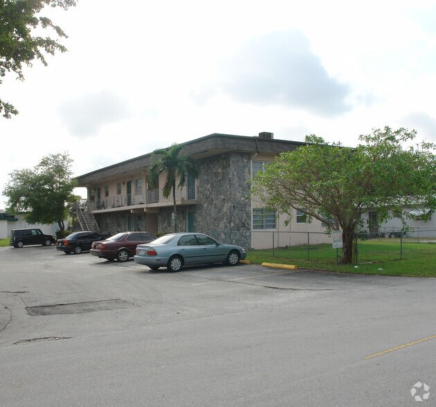 4850 SW 26th Ave, Fort Lauderdale, FL à vendre - Photo principale - Image 1 de 21