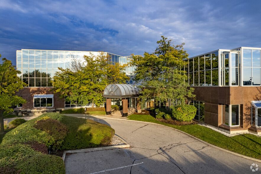 131 Mcnabb St, Markham, ON à louer - Photo du bâtiment - Image 2 de 4