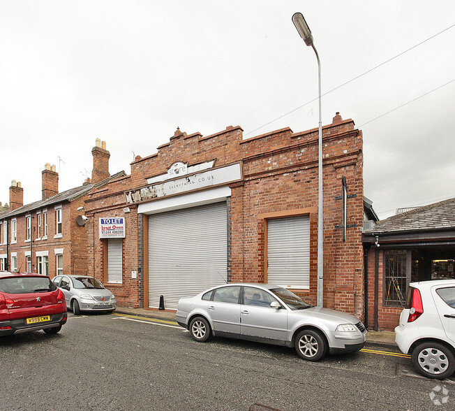 10 Queen St, Chester for lease - Building Photo - Image 2 of 2