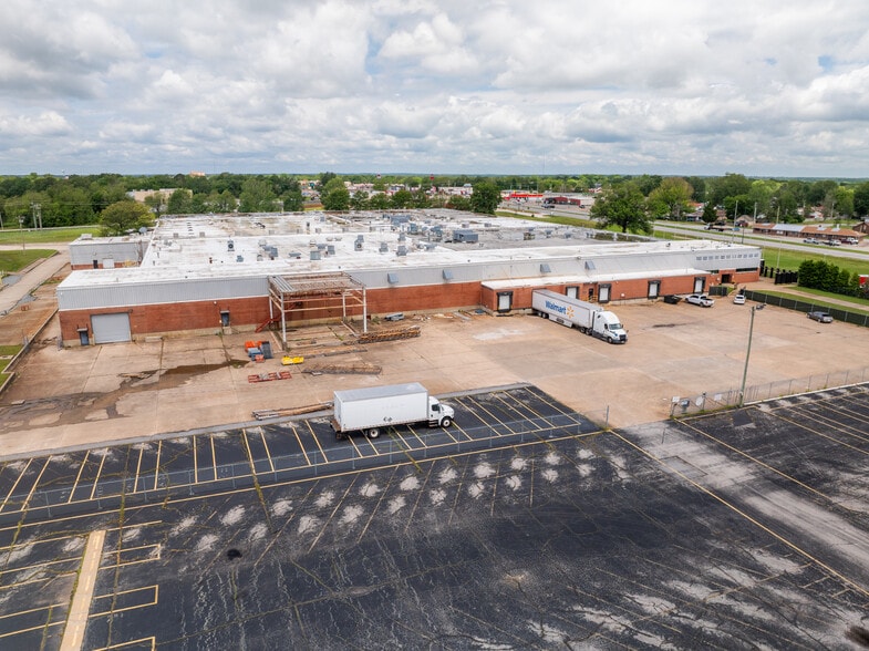 650 Hwy 412 W, Siloam Springs, AR for lease - Building Photo - Image 2 of 12