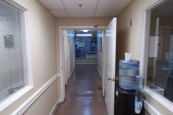 814 22nd Ave, Meridian, MS for sale - Building Photo - Image 3 of 12