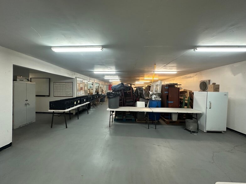2410 Armory Rd, Barstow, CA for sale - Building Photo - Image 2 of 15