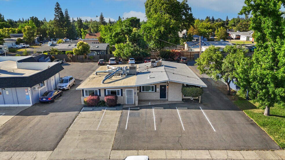 4731 El Camino Ave, Carmichael, CA à vendre - Aérien - Image 2 de 49