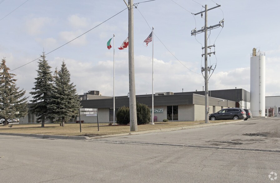 11 Dansk Ct, Toronto, ON for sale - Primary Photo - Image 1 of 1