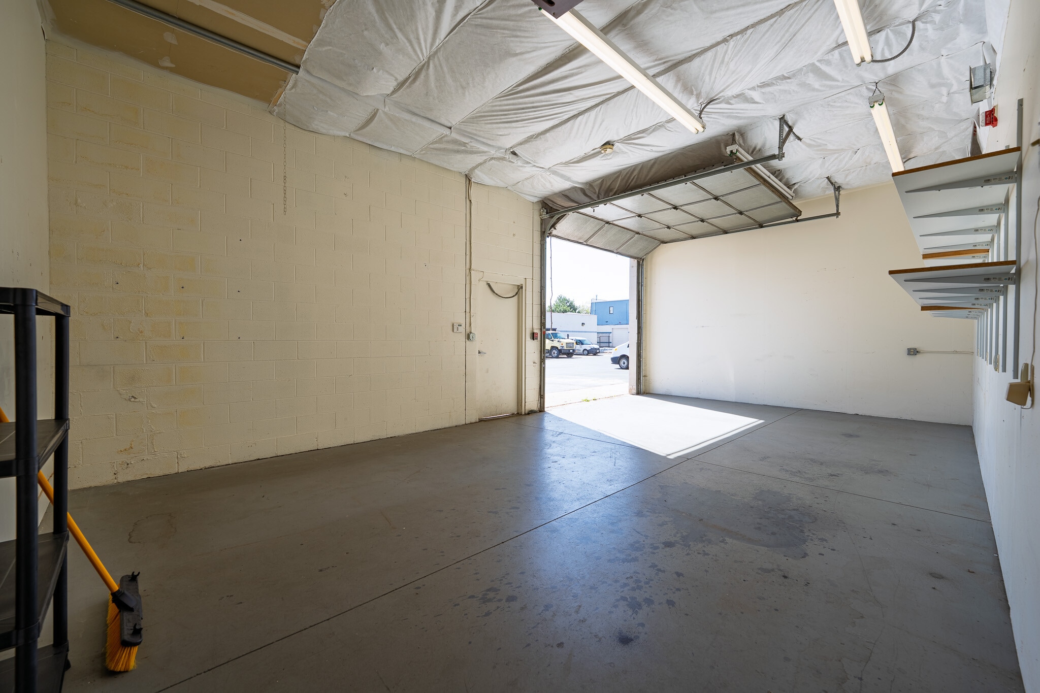 7721 W 6th Ave, Lakewood, CO à louer Photo intérieure- Image 1 de 9