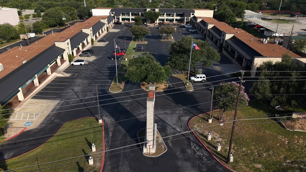 1310 Ranch Road 620 N, Lakeway, TX for lease - Commercial Listing Video - Image 2 of 12
