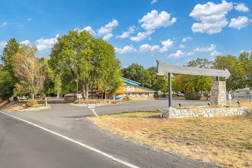 44892 State Route 21 N, Wilbur, WA à vendre - Photo du bâtiment - Image 3 de 87