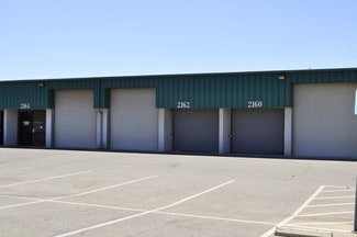 Plus de détails pour 2158-2168 N Pleasant Ave, Fresno, CA - Industriel à louer