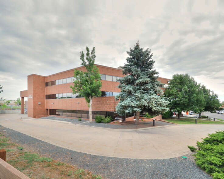 5934 S Kipling St, Littleton, CO à louer - Photo du bâtiment - Image 1 de 4