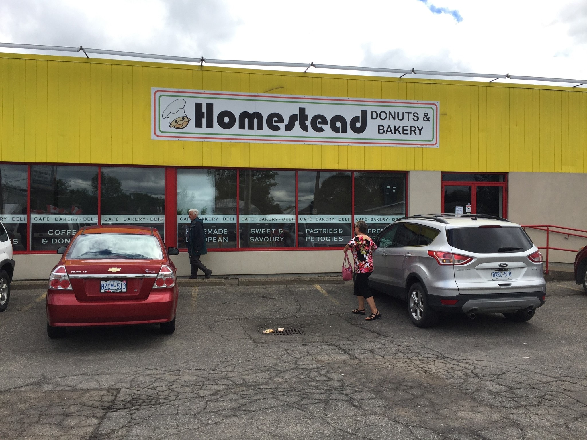 54 Hartzel Rd, St Catharines, ON à vendre Photo du bâtiment- Image 1 de 1