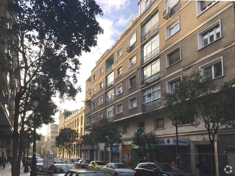 Calle De Valencia, 30, Madrid, Madrid for sale - Building Photo - Image 2 of 2