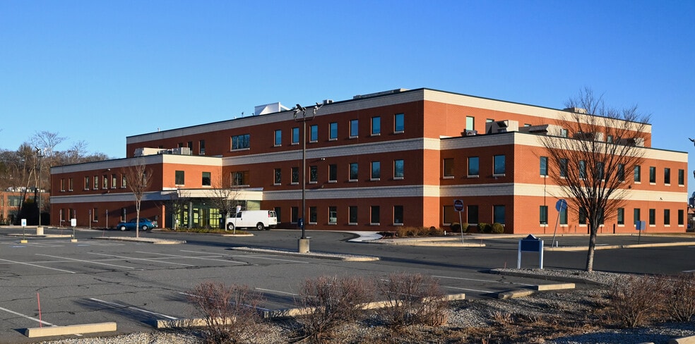 100 Wason Ave, Springfield, MA for lease - Building Photo - Image 2 of 4