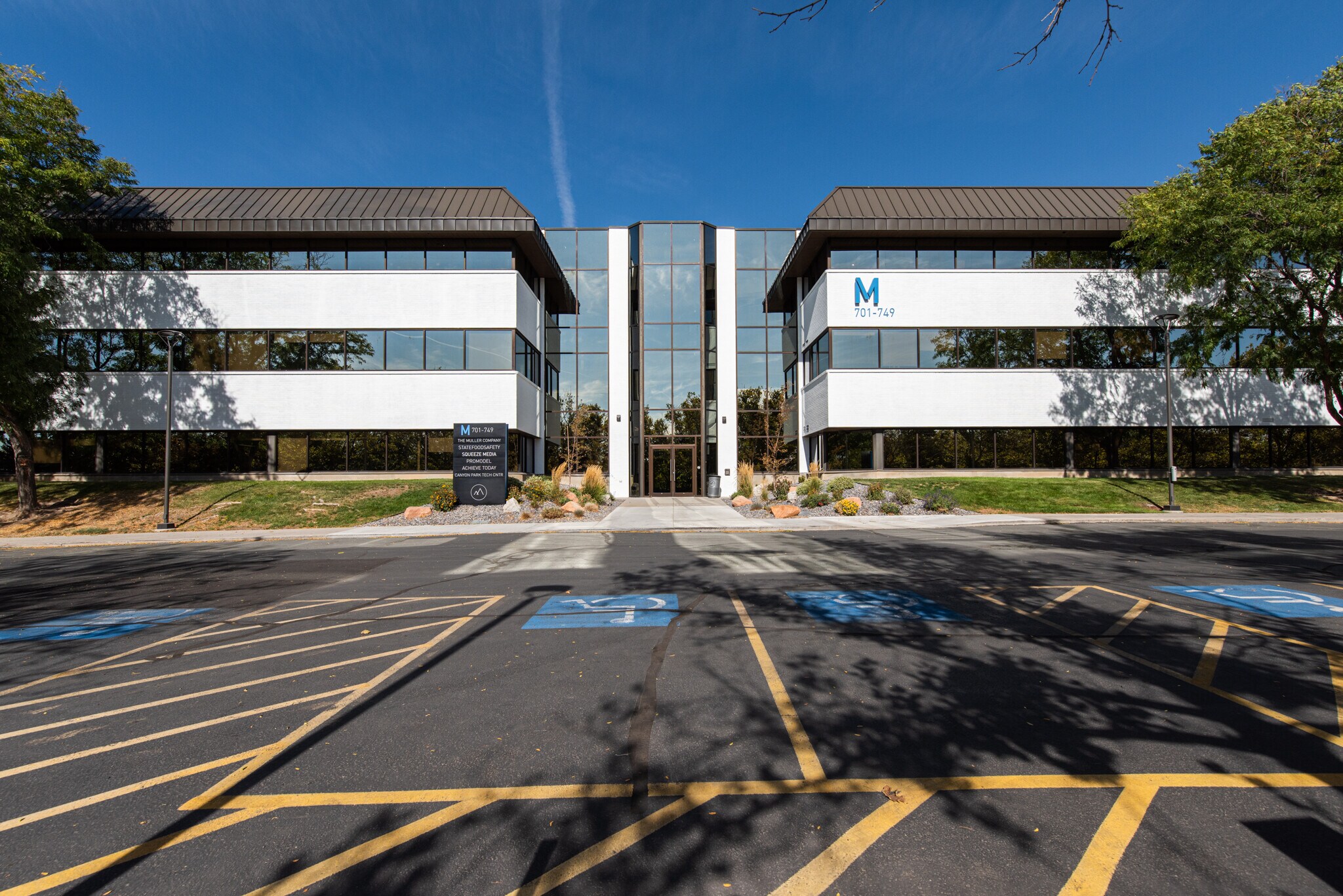 701-799 E Timpanogos Pky, Orem, UT for lease Building Photo- Image 1 of 39