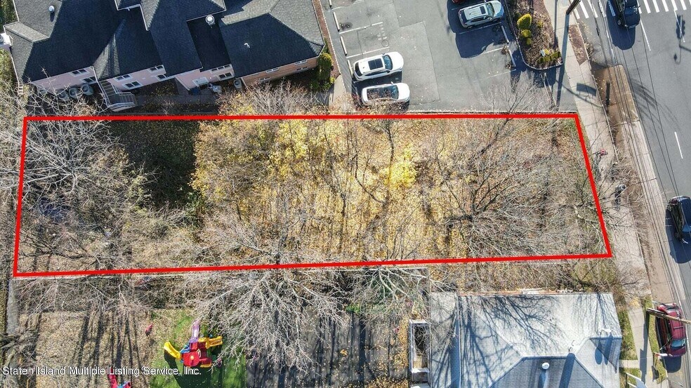 1875 Richmond Ave, Staten Island, NY à vendre - Photo du bâtiment - Image 3 de 8