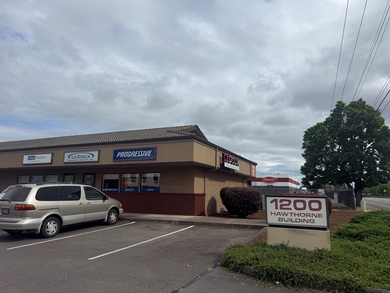 1200-1214 Hawthorne Ave NE, Salem, OR for sale - Building Photo - Image 2 of 5